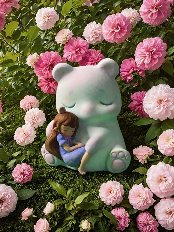 Mint marshmallow bear. Handmade aroma candle.